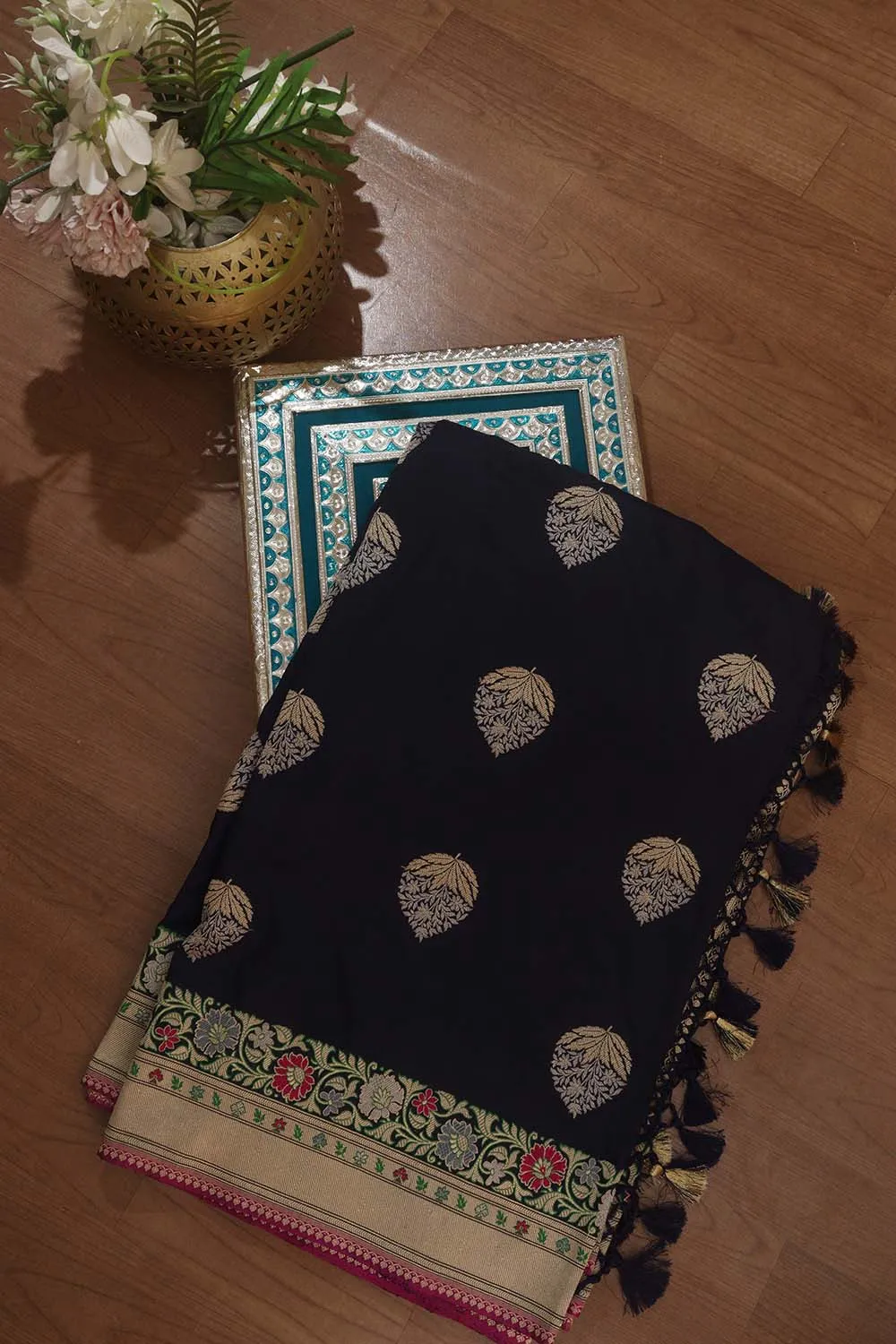 Blue Handloom Banarasi Katan Silk Meenakari Saree - Elegant and Traditional