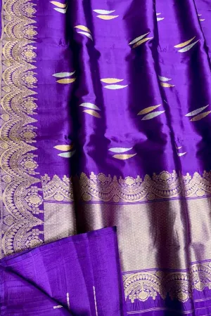 Exquisite Purple Banarasi Silk Saree