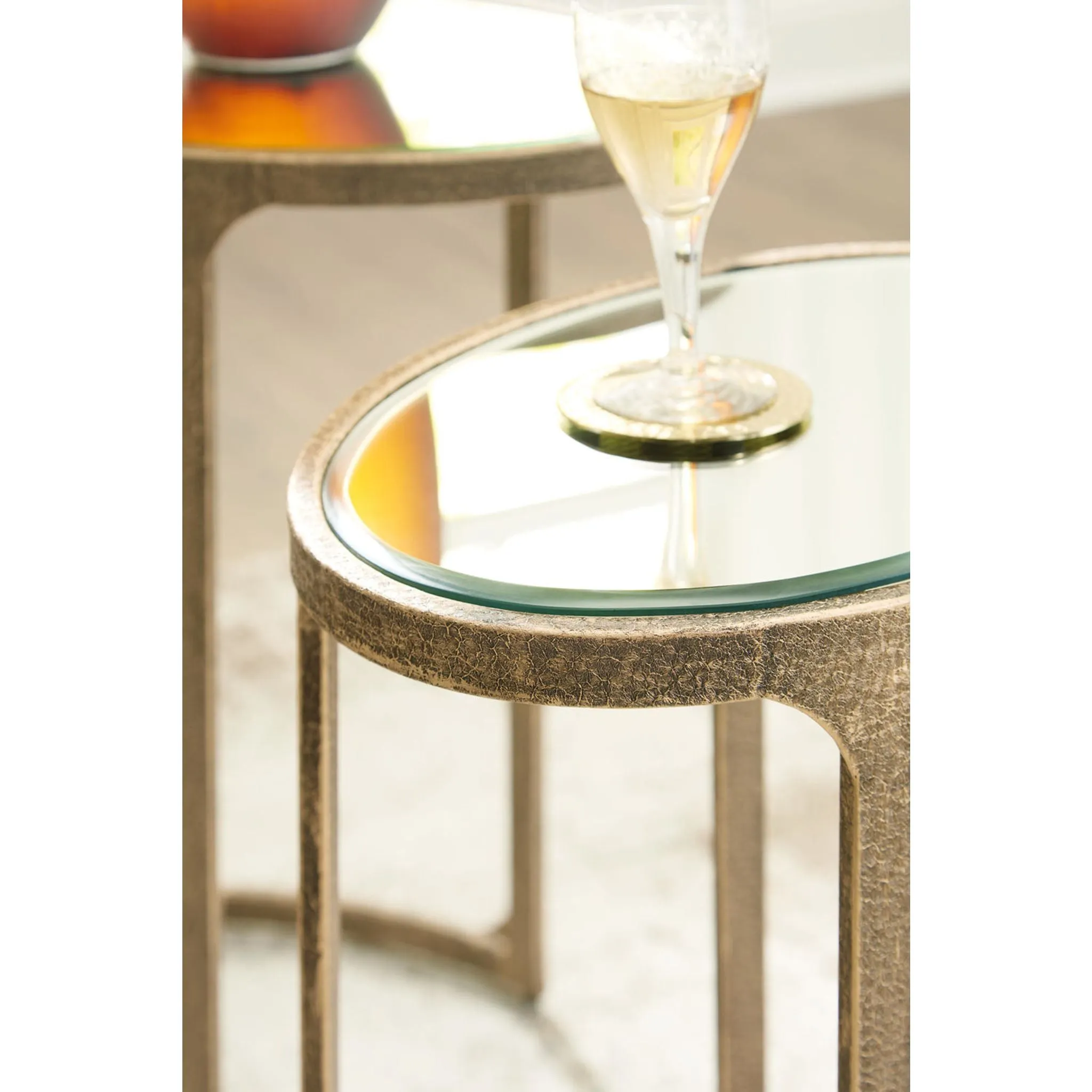 Irmaleigh Accent Table (Set of 2) - Antique Black