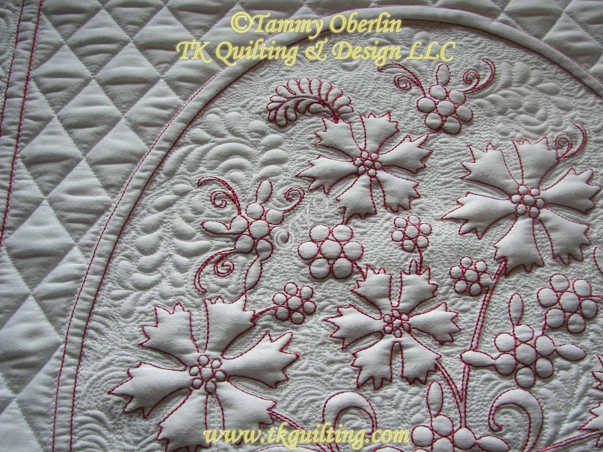 P112 Marians Floral Bouquet Wall Quilt